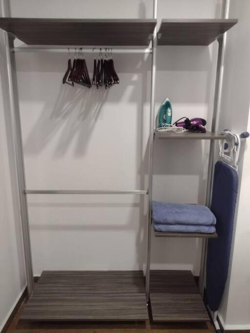 Nuevo! Loft hermoso con alberca. Wi-Fi Rapido. - Apartamento de 1 dormitorio - 27