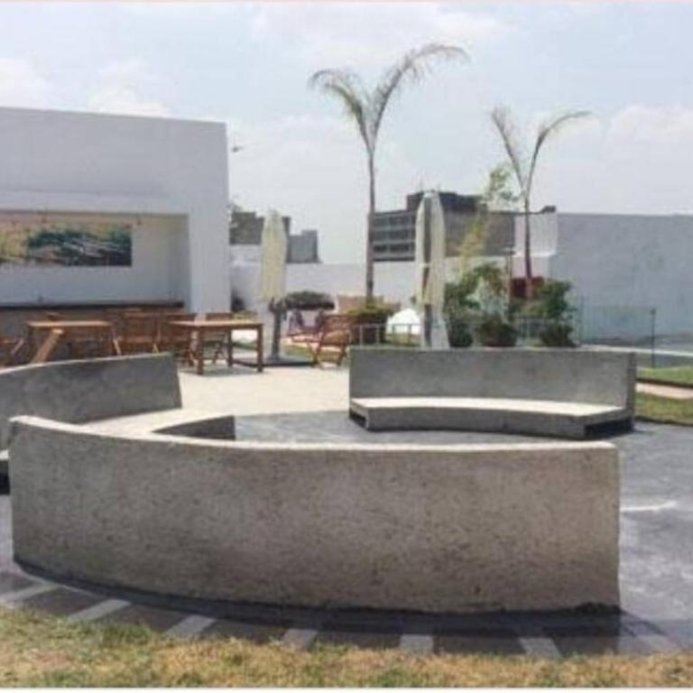 Nuevo! Loft hermoso con alberca. Wi-Fi Rapido. - Apartamento de 1 dormitorio - 37