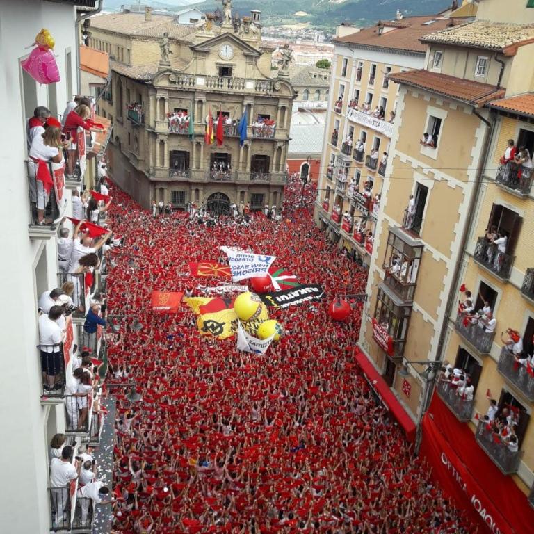 Atico en la Plaza del ayuntamiento - Apartment - 13