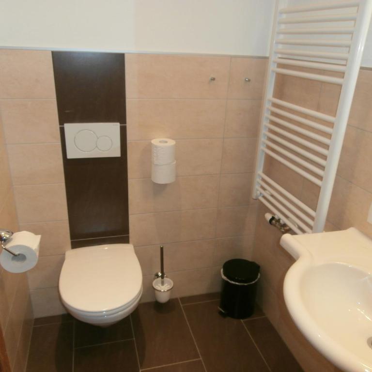 Appartementhaus Gretzel - Apartment mit 3 Schlafzimmern und Terrasse - 12