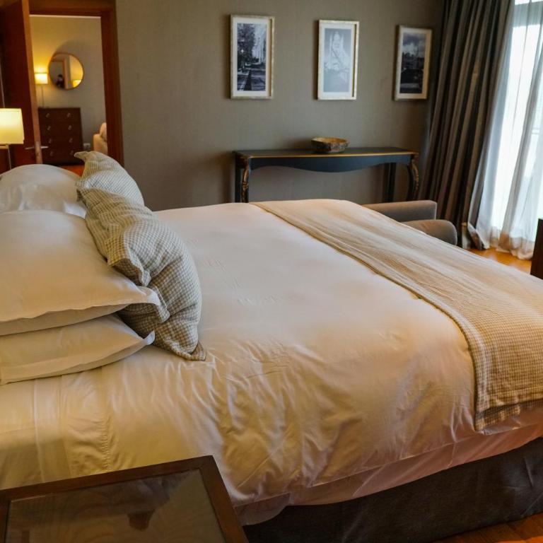 Hotel Parada Linares - Suite Junior con balcón - 10