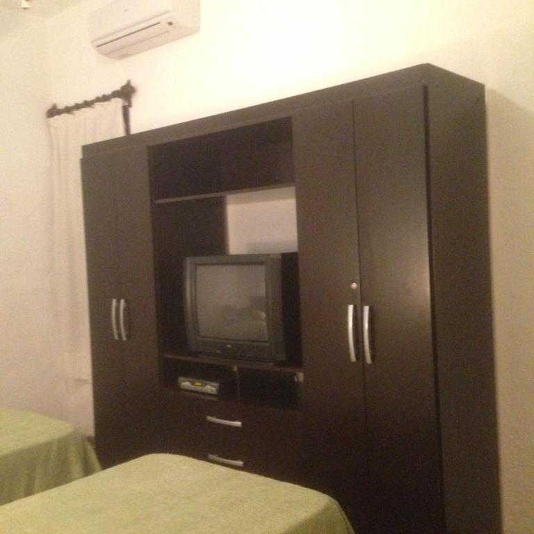 Hotel Colonial - Standard Triple Room - 2