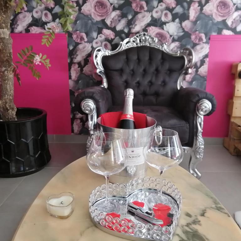 Romantisme et glamour 2 avec spa , clim et jardin - Appartamento con 1 Camera da Letto - 30