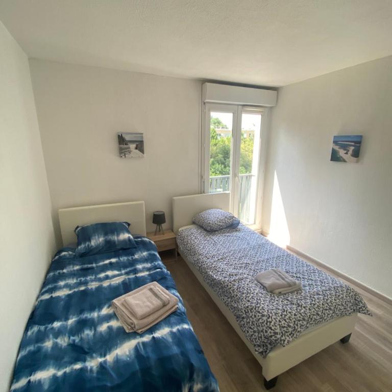 Appartement 3p, 72m2, centre ville, parking privé tout confort - Appartement 2 Chambres - 5