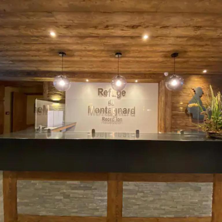 Chalet Mont Blanc - Arc 1950 - Ski-in Ski-out, 2 bed duplex, sleeps 8 - Two-Bedroom Apartment - 39