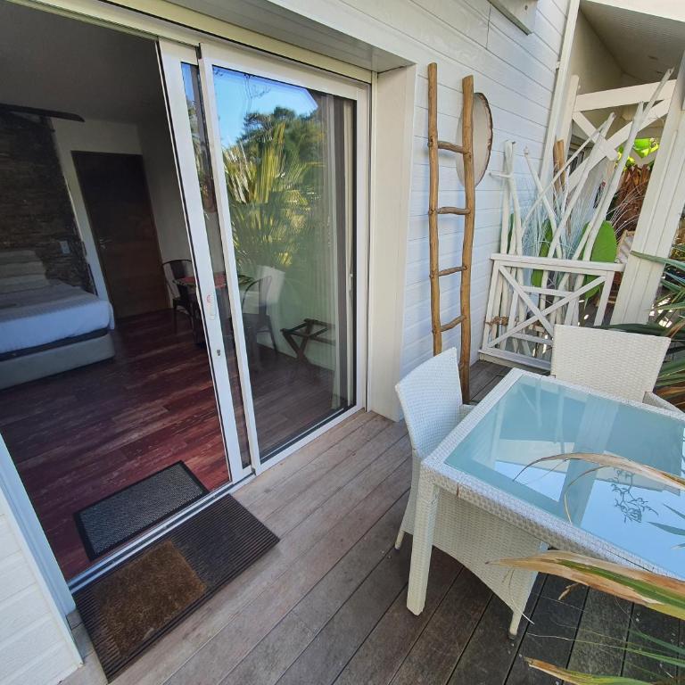 Villa BORA BORA - Chambre Double - Vue sur Jardin - 11