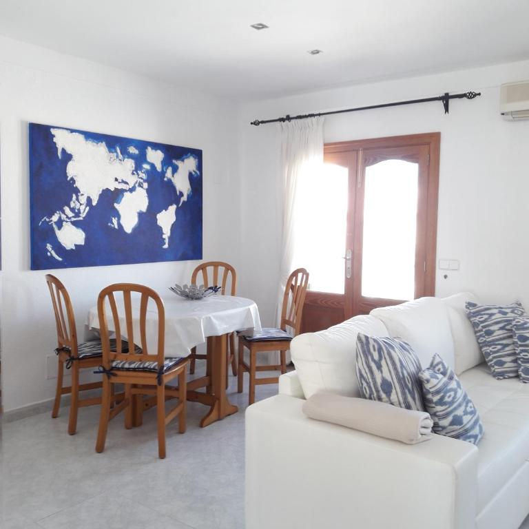 C´AN PICAFORT NEAR THE SEA - Two-Bedroom Apartment with Balcony - 3