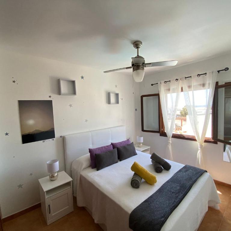 Villa Tabaiba Playa Blanca Lanzarote - Three-Bedroom Villa - 31