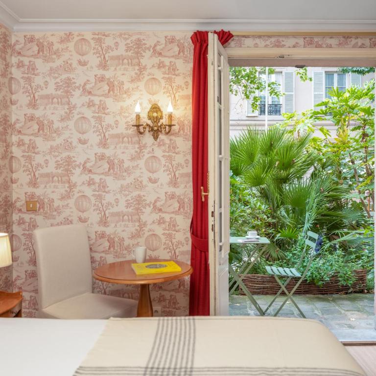 Hotel des Grandes Ecoles - Chambre Double Supérieure - Vue sur Jardin - 1