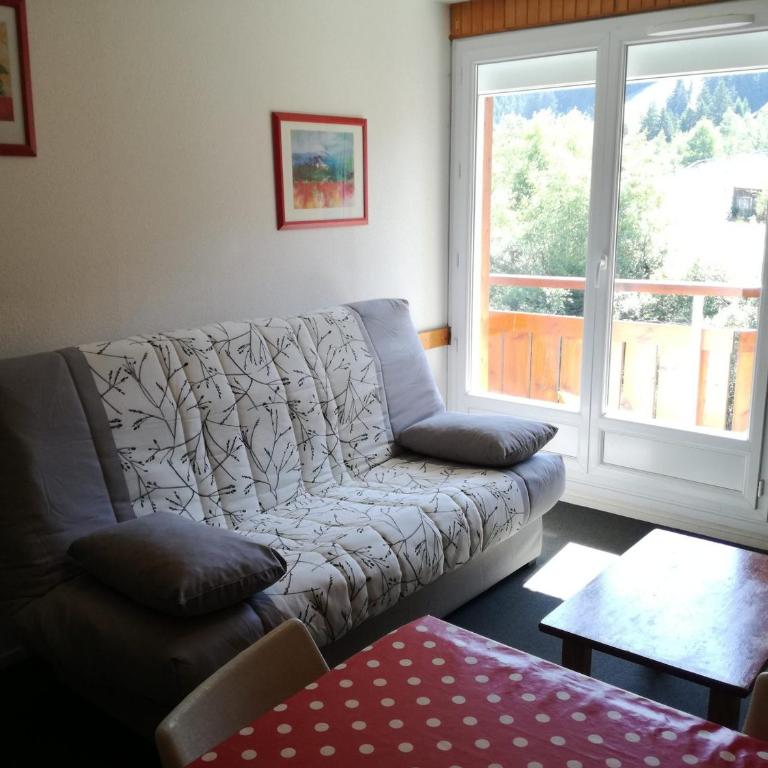 Appartement 2 pièces au pied des pistes avec balcon - Apartment mit 1 Schlafzimmer - 1