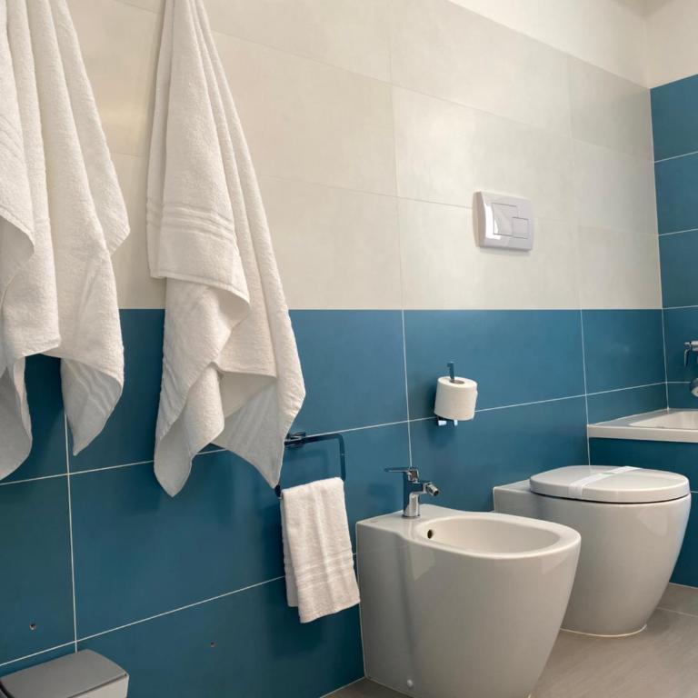 Casa Rogos - Single Room with Private Bathroom - 6