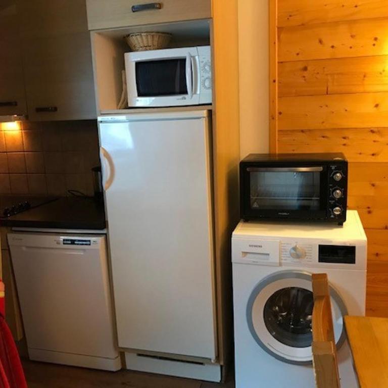 Brides Les Bains: Appartement 3 Pièces, 8 Pers, Balcon, Parking, WiFi - Appartement 1 Chambre - 3