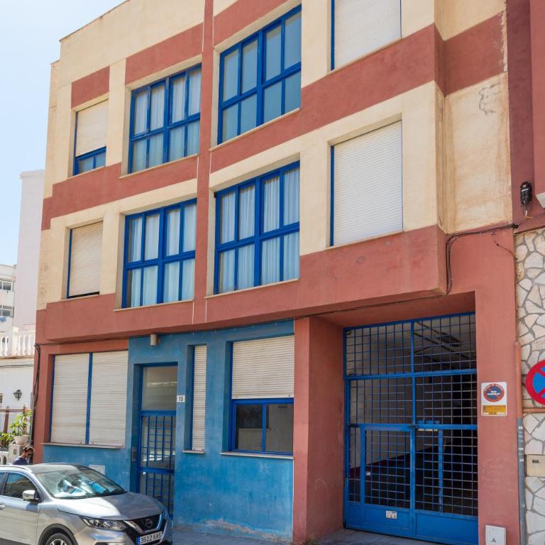 OLLETAS PARKING - Two-Bedroom Apartment - 25