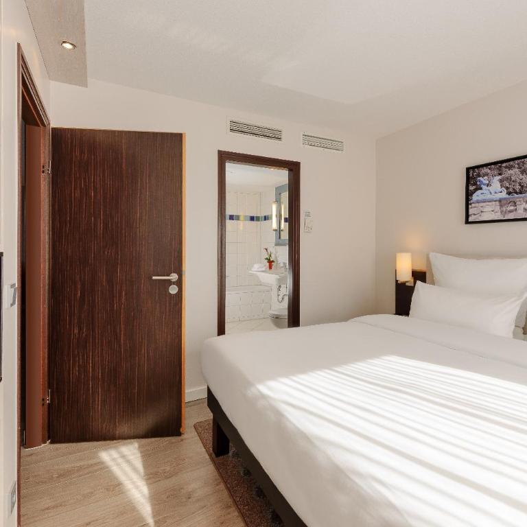 Mercure Hotel München Süd Messe - Privilege King Room with Sofa Bed - 8
