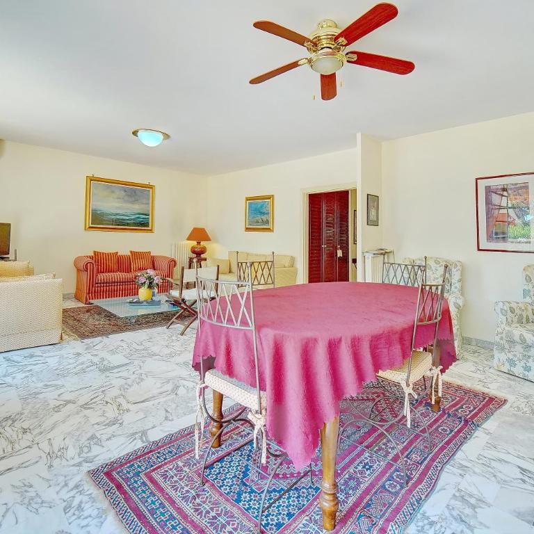 comfortable 3 bedroom, superb south terrace - Appartement - 13