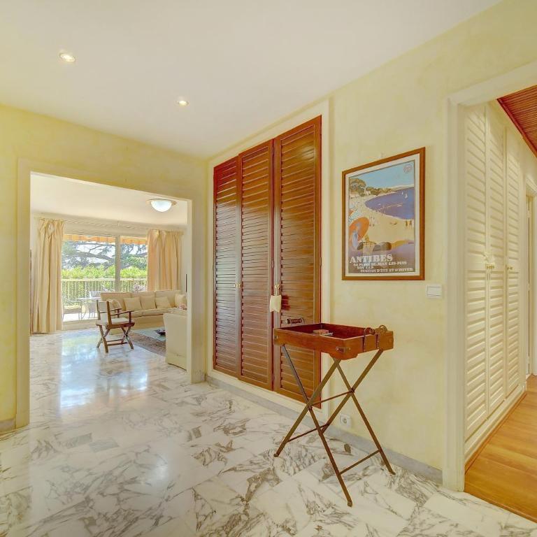 comfortable 3 bedroom, superb south terrace - Appartement - 27