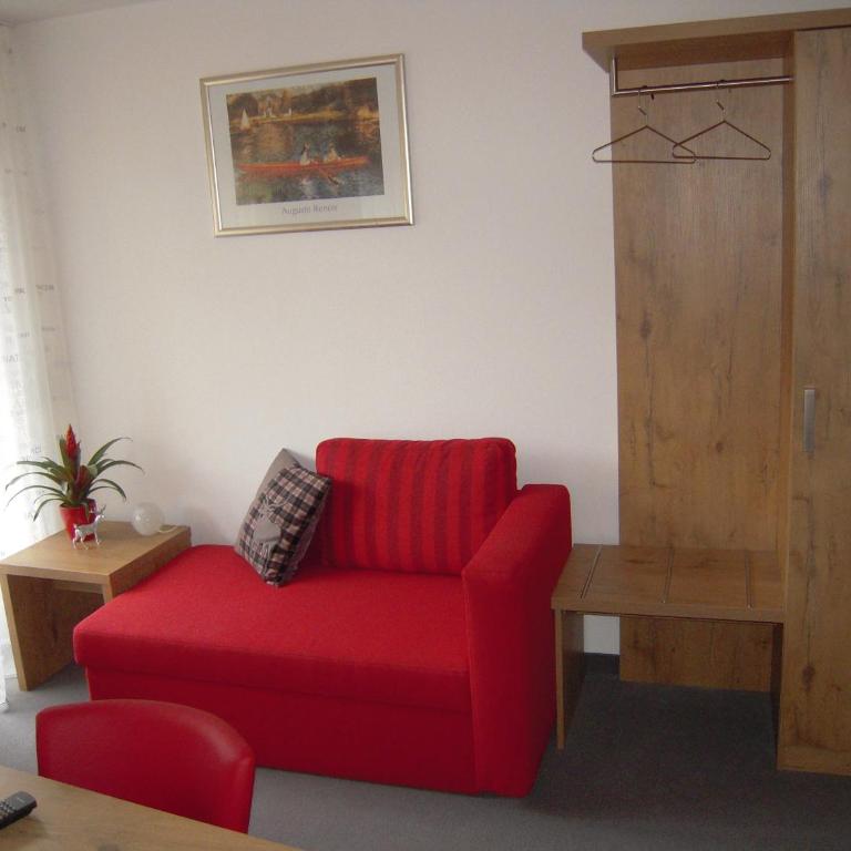 Pension Nocksteinblick - Dreibettzimmer - 10