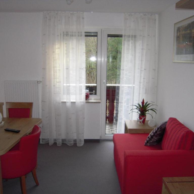Pension Nocksteinblick - Dreibettzimmer - 11