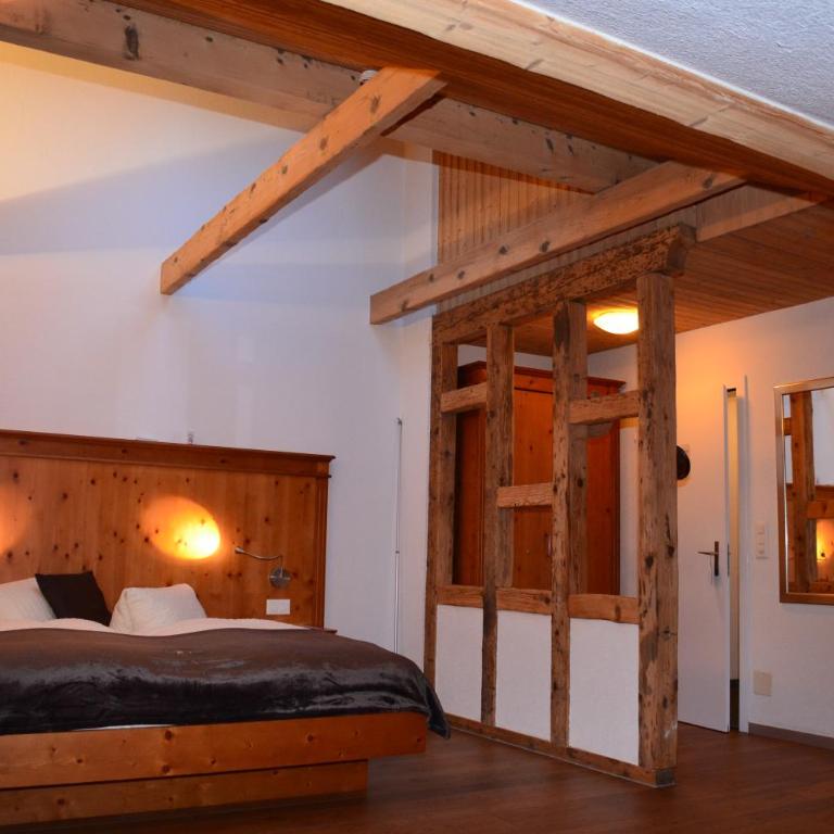 Hotel Belmont - Suite Hahnen mit Balkon - 2