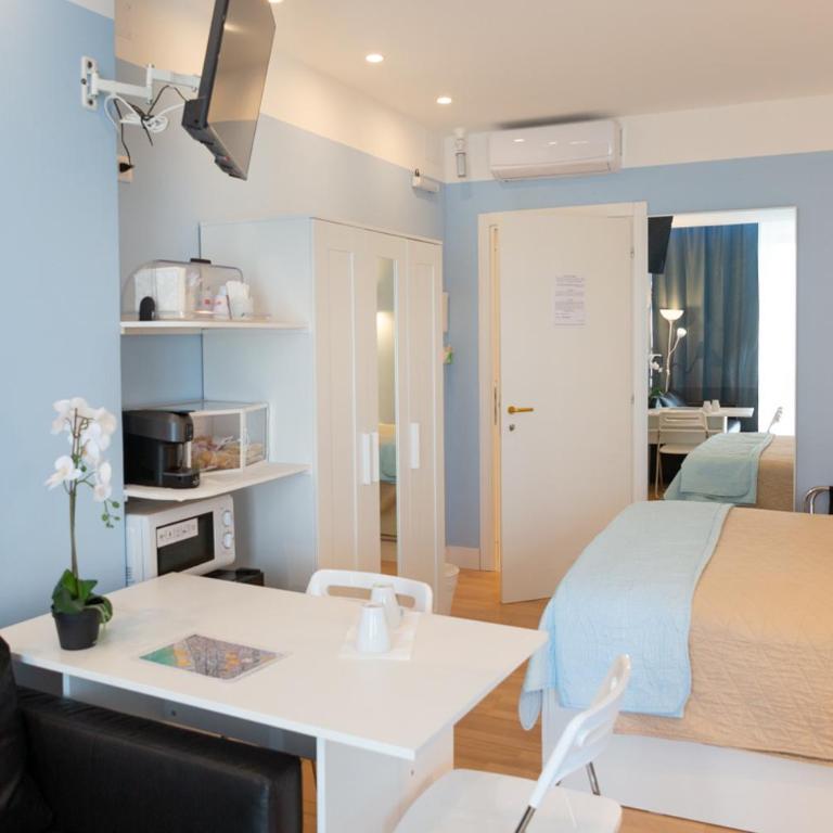 Pescara Centro luxury suite II Deluxe Rooms - Camera Matrimoniale - 1