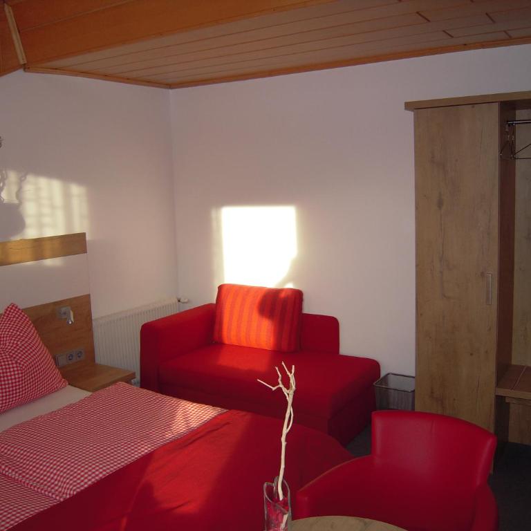 Pension Nocksteinblick - Dreibettzimmer - 9