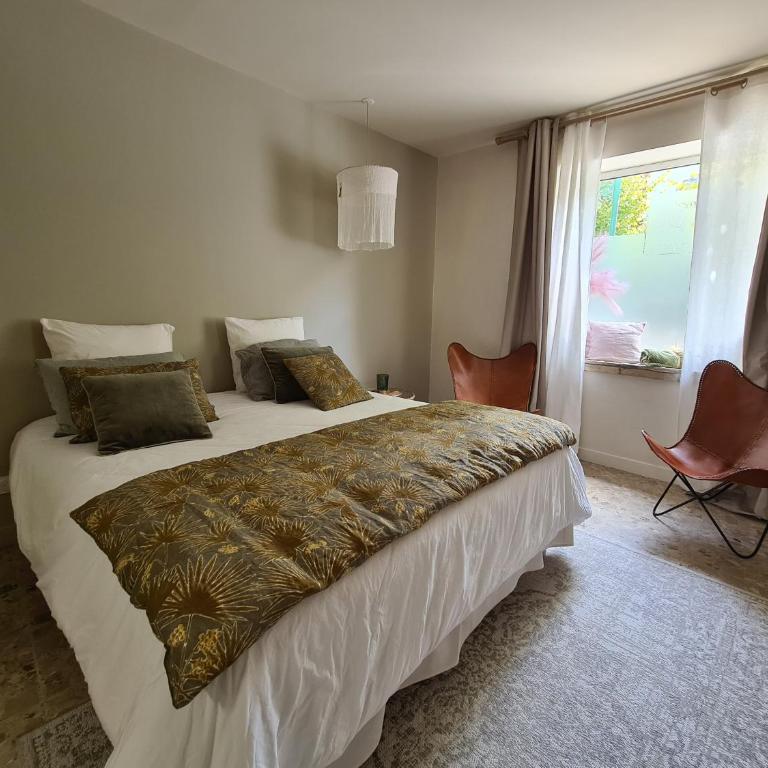 La Maison de Lyna - Suites de charme intra-muros avec parking & autonomie - Suite Superior King - 21