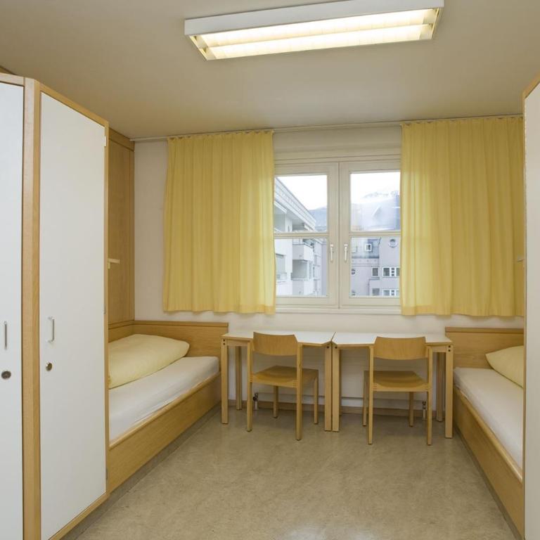 Kolpinghaus Innsbruck - Standard Zweibettzimmer - 3