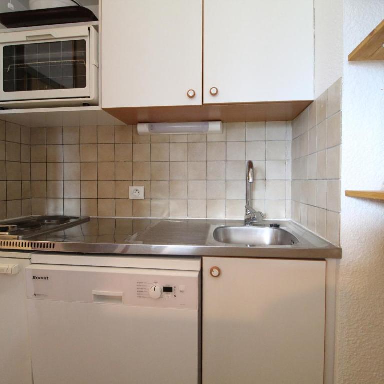 Appartement cosy 4 pers, pied des pistes, balcon, parking, WiFi - FR-1-508-192 - Apartamento (4 adultos) - 3