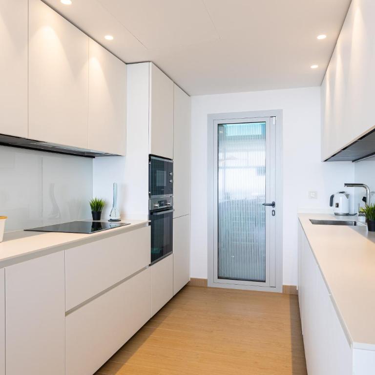 Ensuite Deluxe Jacuzzi & Parking Privado - Apartamento Ático - 33