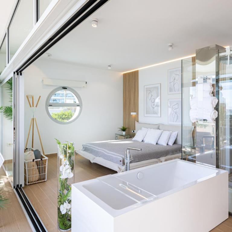 Ensuite Deluxe Jacuzzi & Parking Privado - Apartamento Ático - 2