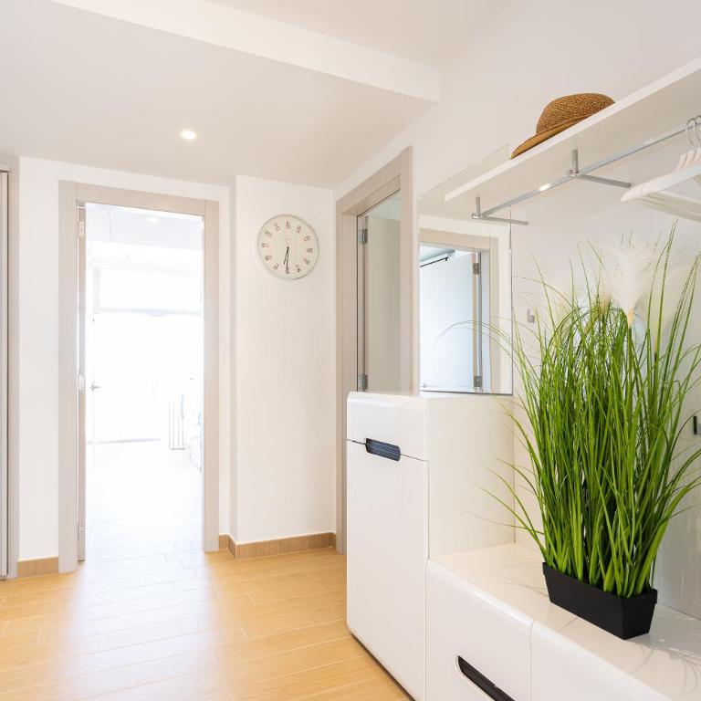 Ensuite Deluxe Jacuzzi & Parking Privado - Apartamento Ático - 35