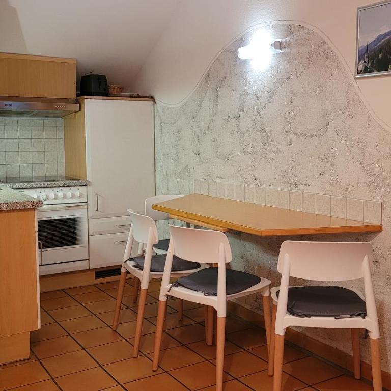 Knaller der Reiterbauernhof - Apartment mit 2 Schlafzimmern und Balkon - 4