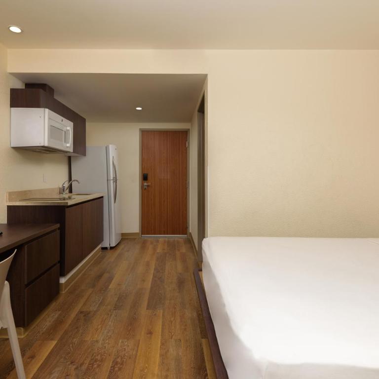 Extended Suites Merida Siglo XXI - Standard Double Suite - 9