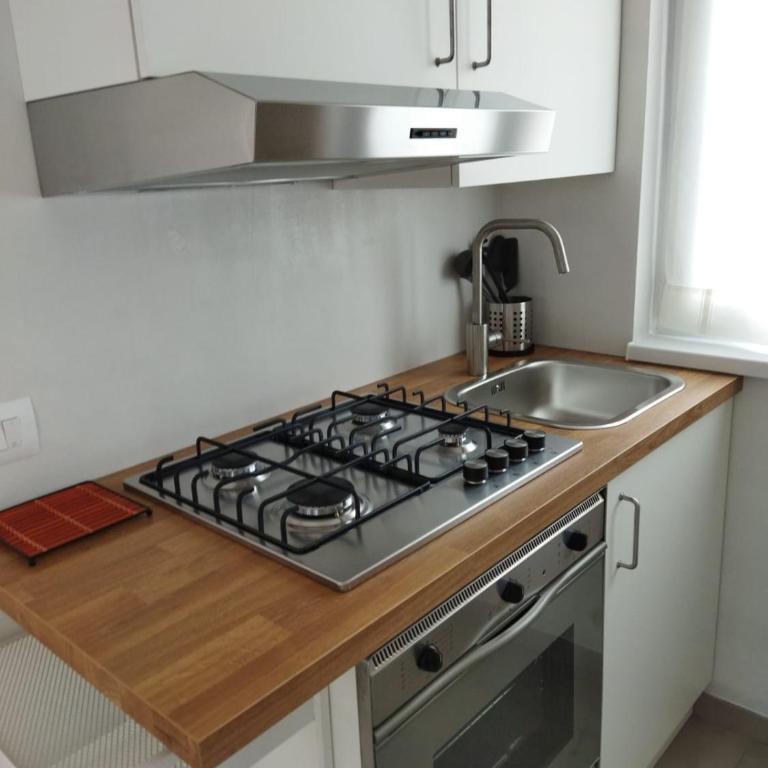 Riva's slim house 2 - Monolocale con Divano-Letto - 7