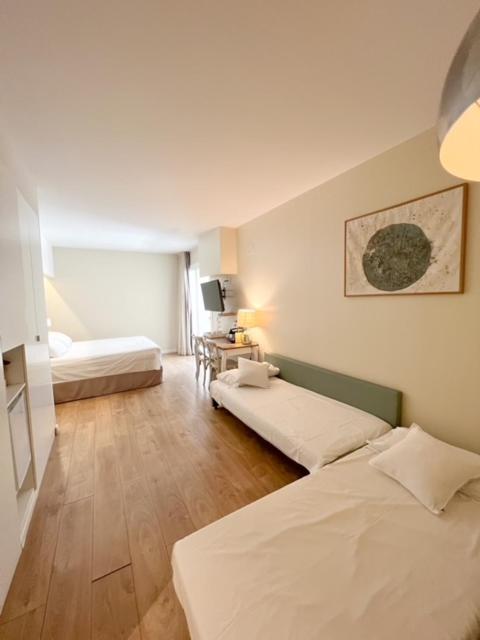 Hotel & Apartaments Thalassa Sport & Wellness - Habitación Cuádruple Deluxe - 10