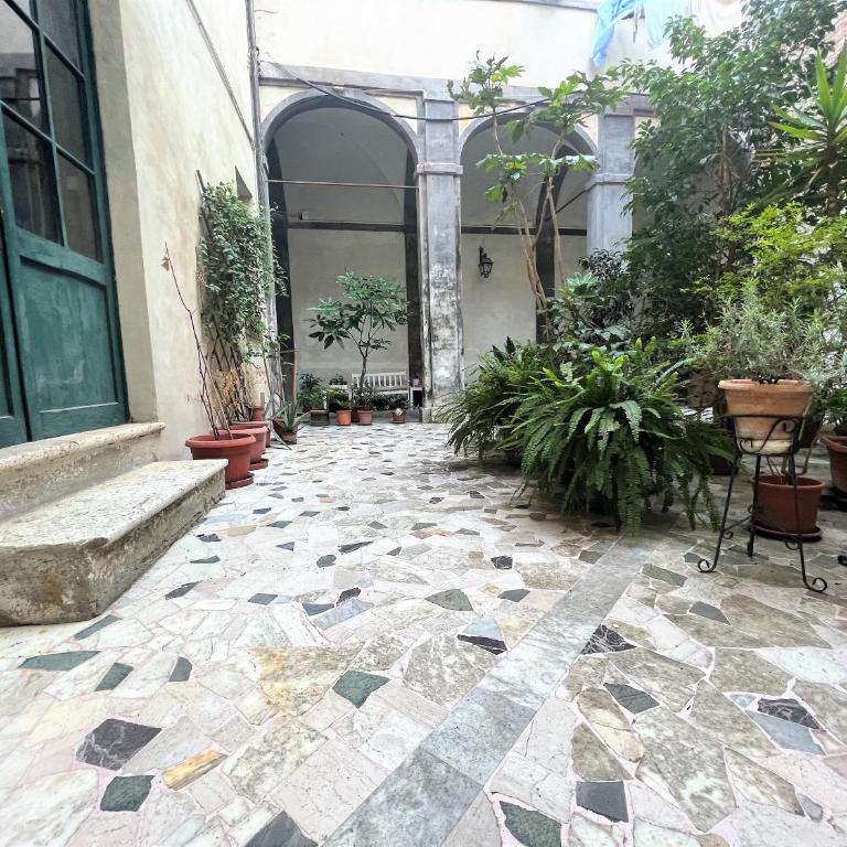 CASA CONTI-nearby Piazza Del Campo - Appartamento con 2 Camere da Letto - 20