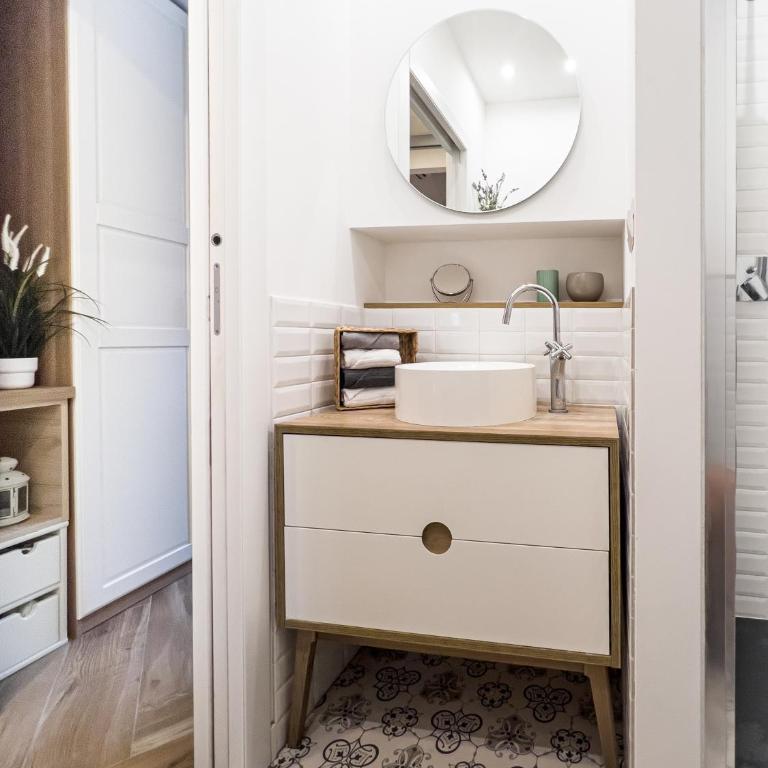 Emma's home Monza - Appartamento con 1 Camera da Letto - 9