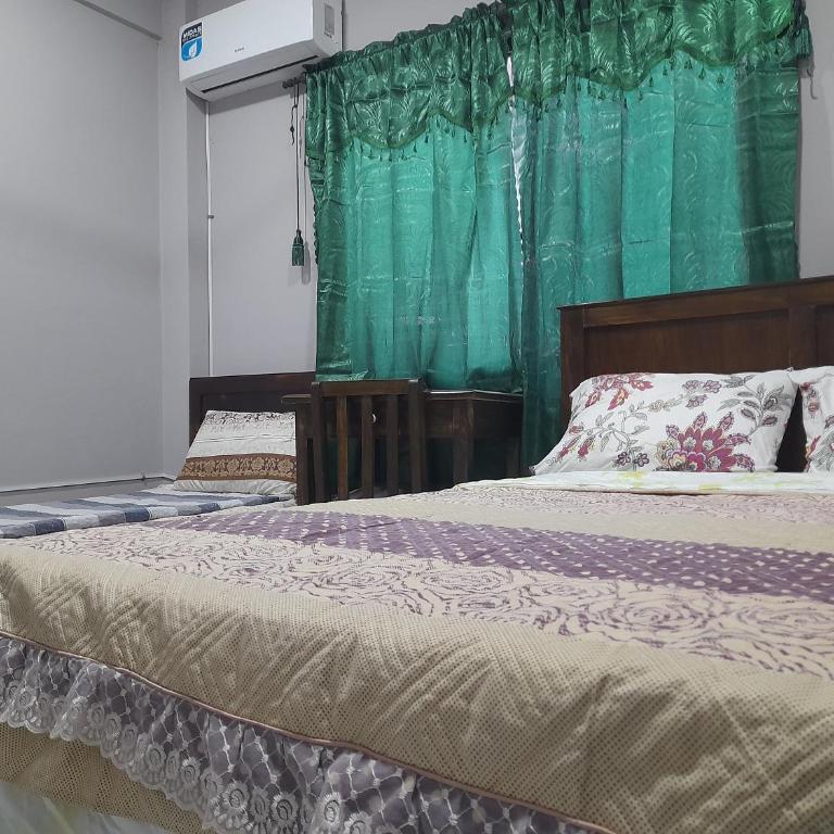 Hotel André - Budget Double Room - 4