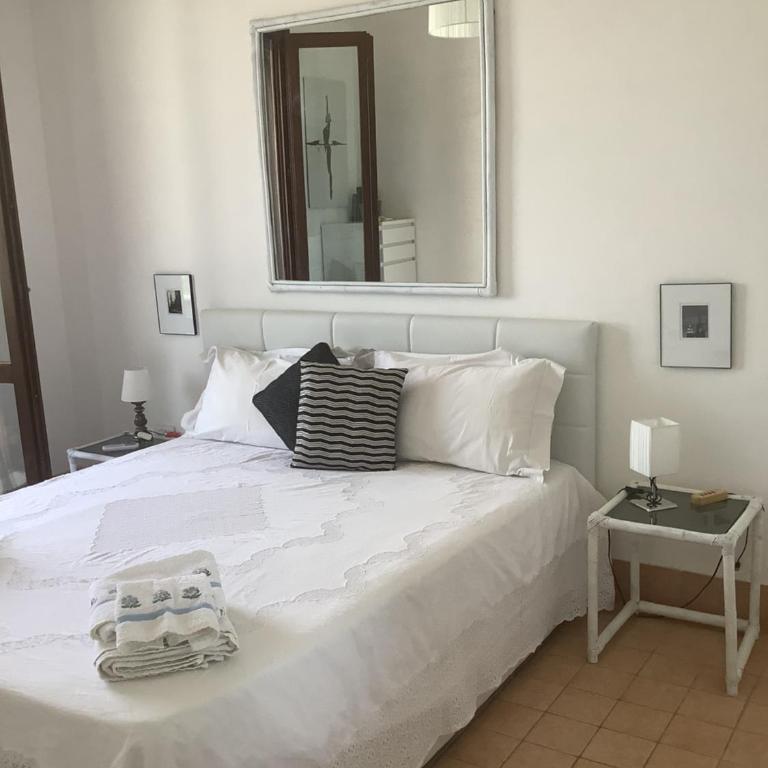 Dimora dell’Ozio in riva al mare - Three-Bedroom Villa - 36