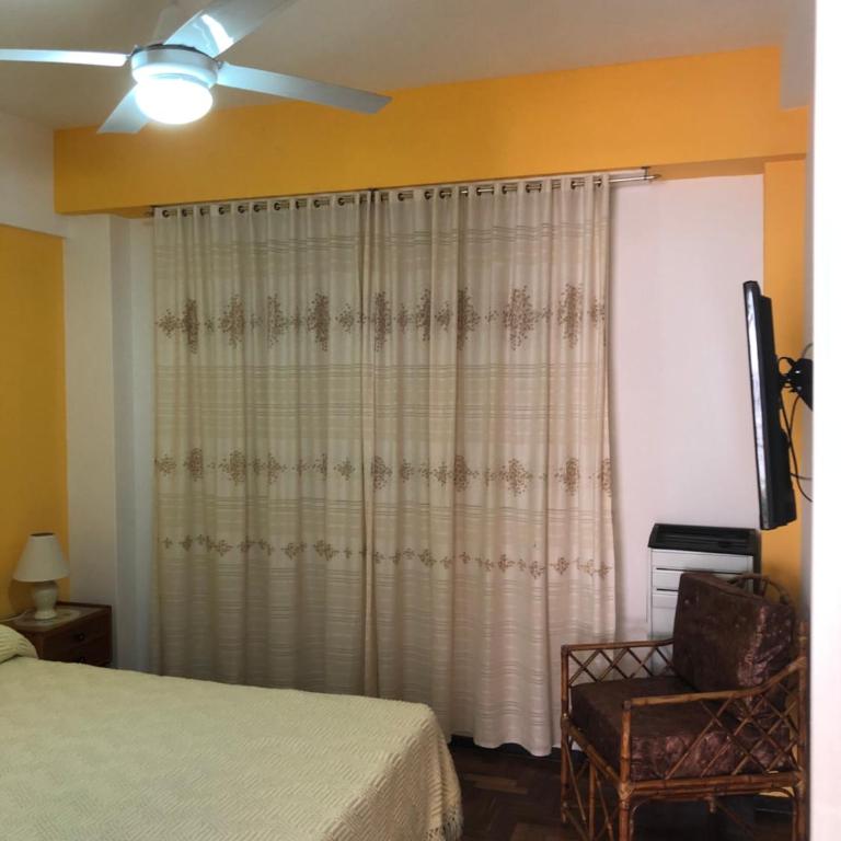 Amplio y cómodo con Wify - Apartamento de 1 dormitorio - 2