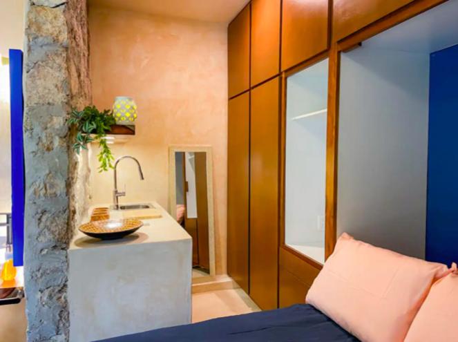 Casa Centrica 5bed/5bath AC/GYM 5 min 5ta av y Playa - Five-Bedroom House - 18