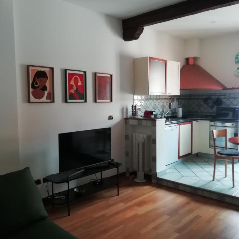 La casa di Sacco - Appartamento Bologna Centro - Two-Bedroom Apartment - 2