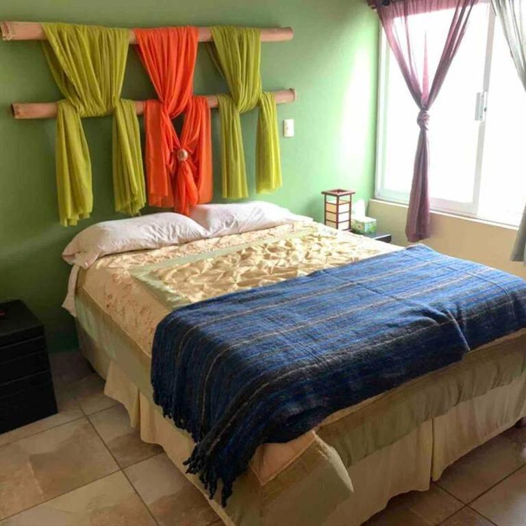 Casita Margarita - Two-Bedroom House - 1