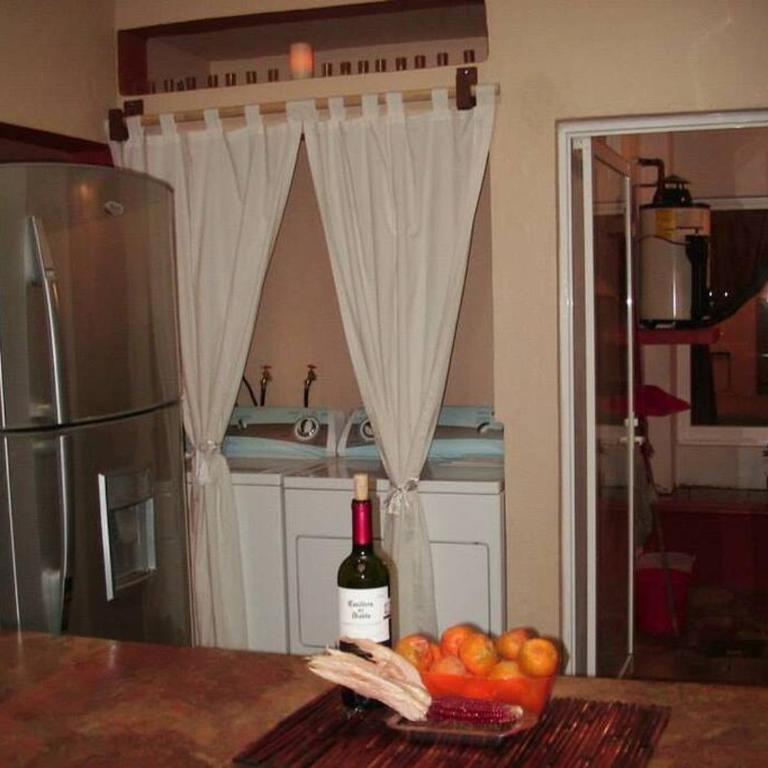 Casita Margarita - Two-Bedroom House - 12