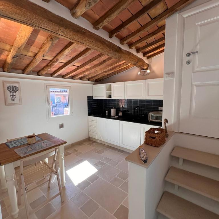 Suite Ventidue - Fronte Mare - Appartamento con 1 Camera da Letto - 10
