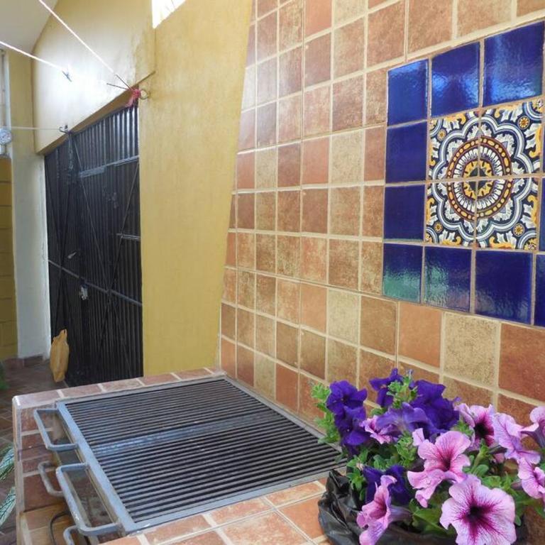 Casita Bonita - Two-Bedroom House - 19