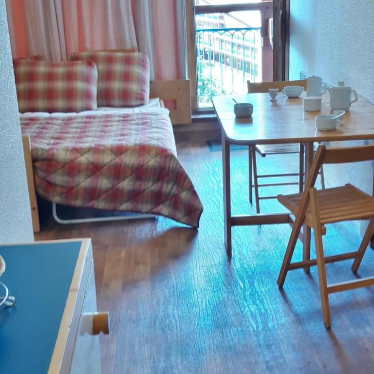 Studio ski aux pieds avec balcon, idéal pour 4 personnes - FR-1-346-471 - Studio - 5