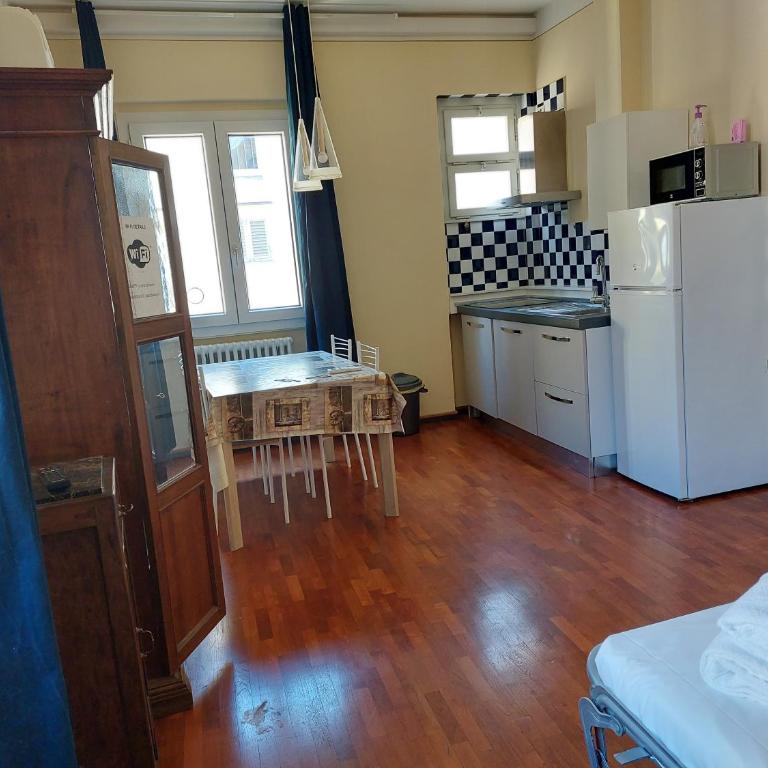 La Tana Dei Leoni Affittacamere - Appartamento con 1 Camera da Letto - 9