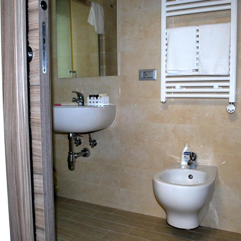 Piazza Dante - Luxury Quadruple Room - 5