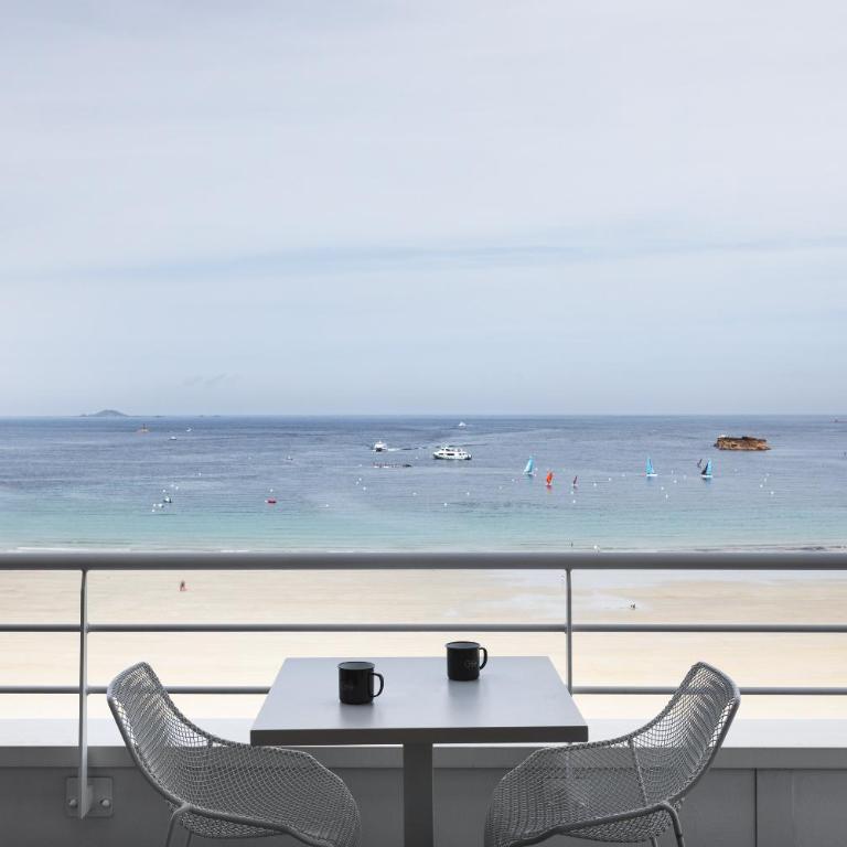 Grand Hôtel Perros-Guirec - Chambre Double - Vue Panoramique sur Mer - 8